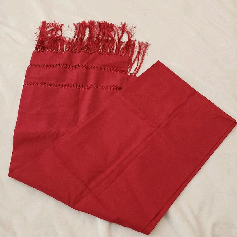 Garnet wrap w/ fringe